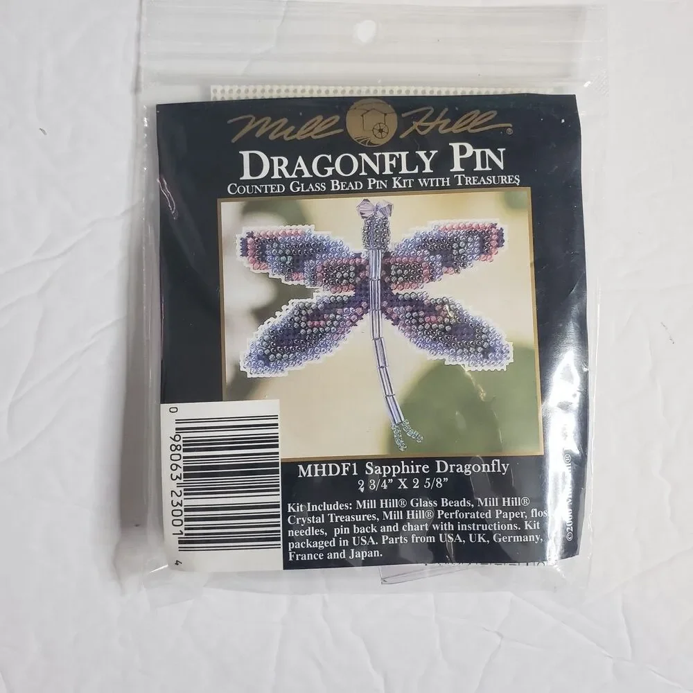 MILL HILL Sapphire Dragonfly Pin MHDF1 Counted Glass Bead Cross Stitch Kit NEW